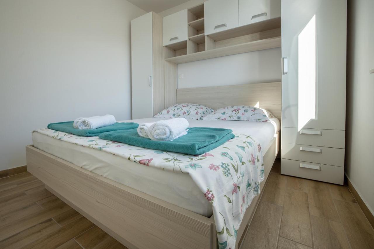 Apartman Nimfa Zivogosce イグラネ エクステリア 写真